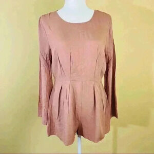 Forever 21 Mauve Rayon Long sleeve Crew Neck Cinch Waist Shorts Romper Size L